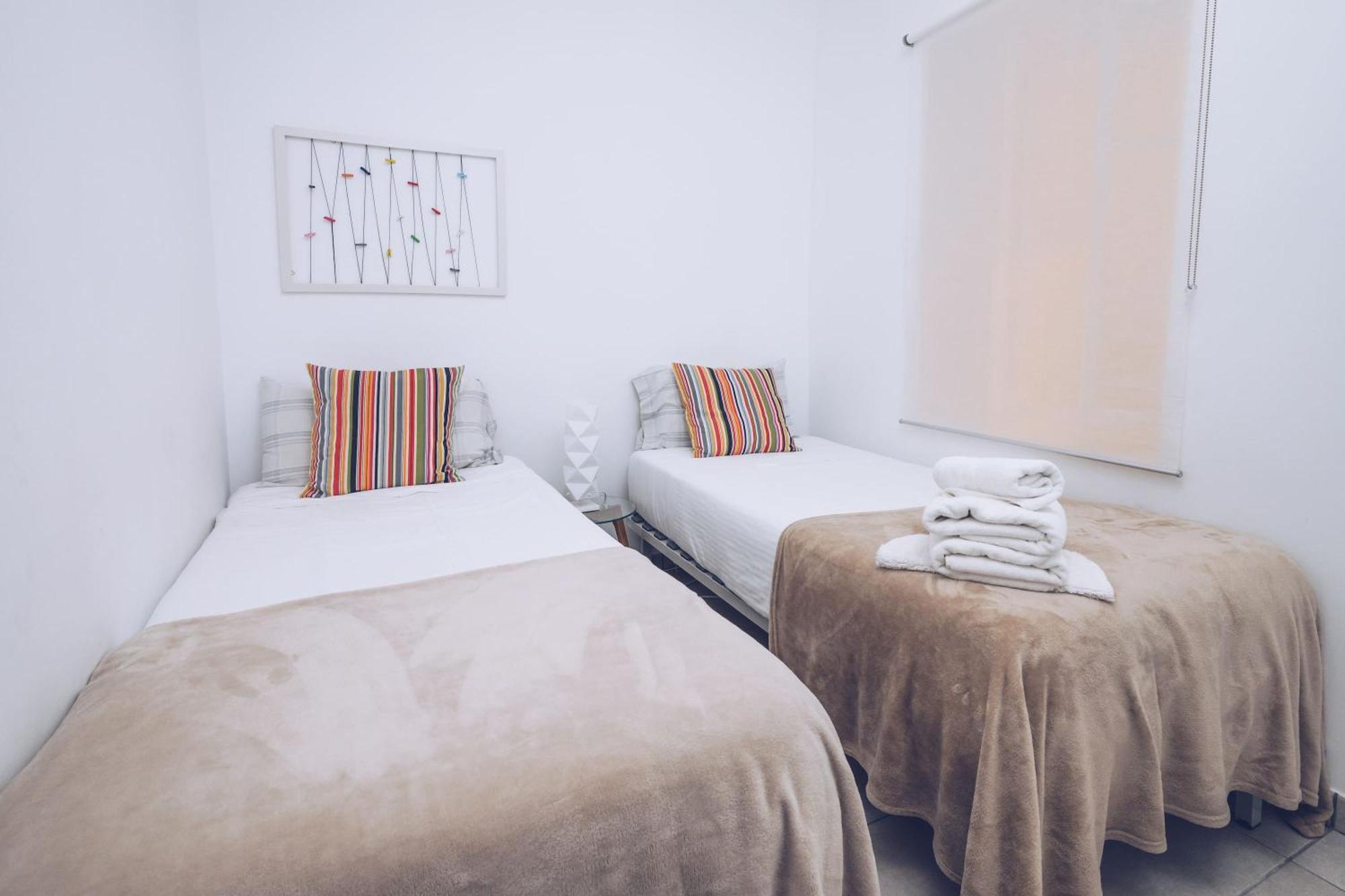 Apartament 2Br In The Zoko Contemporary And Convenient Gibraltar Zewnętrze zdjęcie